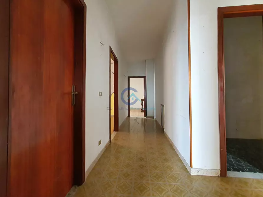 Immagine 24 di Pentalocale in vendita  in Viale Vincenzo de Filippis 298 a Catanzaro