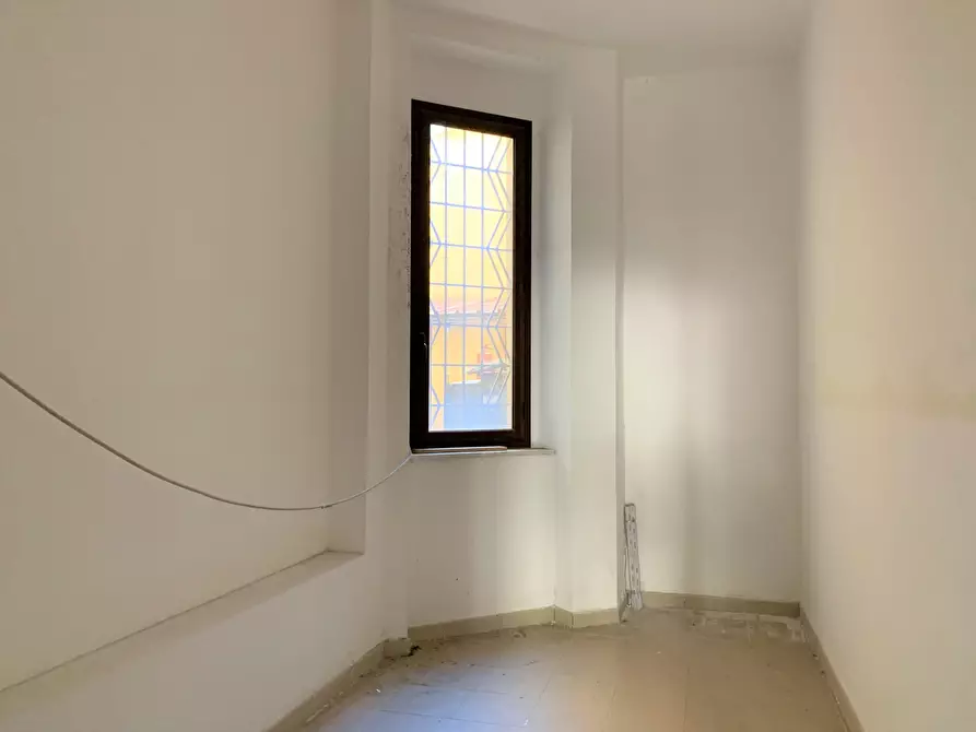 Immagine 5 di Locale commerciale in affitto  a Catanzaro