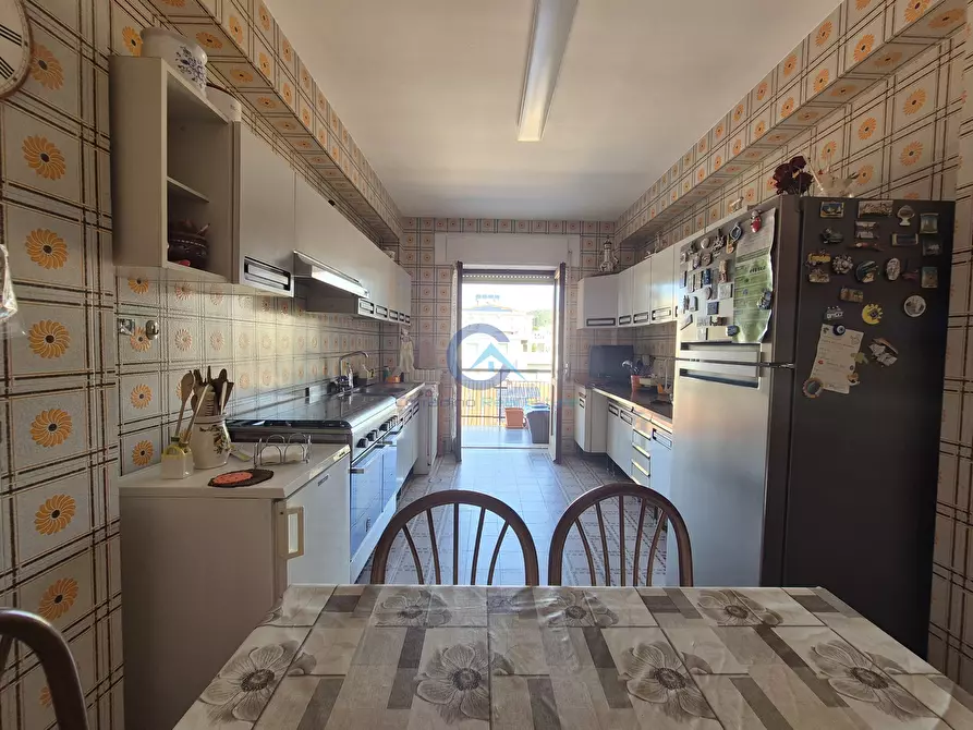 Immagine 3 di Quadrilocale in affitto  a Catanzaro