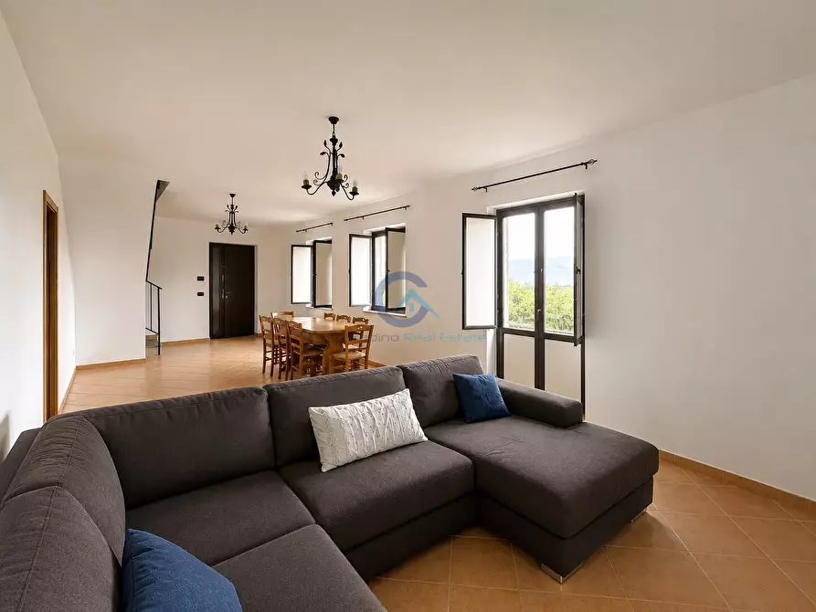 Immagine 5 di Villa in vendita  in Via Codella a Settingiano