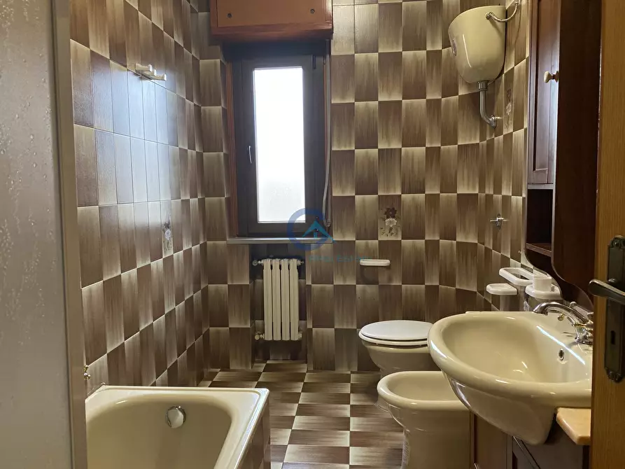 Immagine 12 di Stanza singola in affitto  a Catanzaro