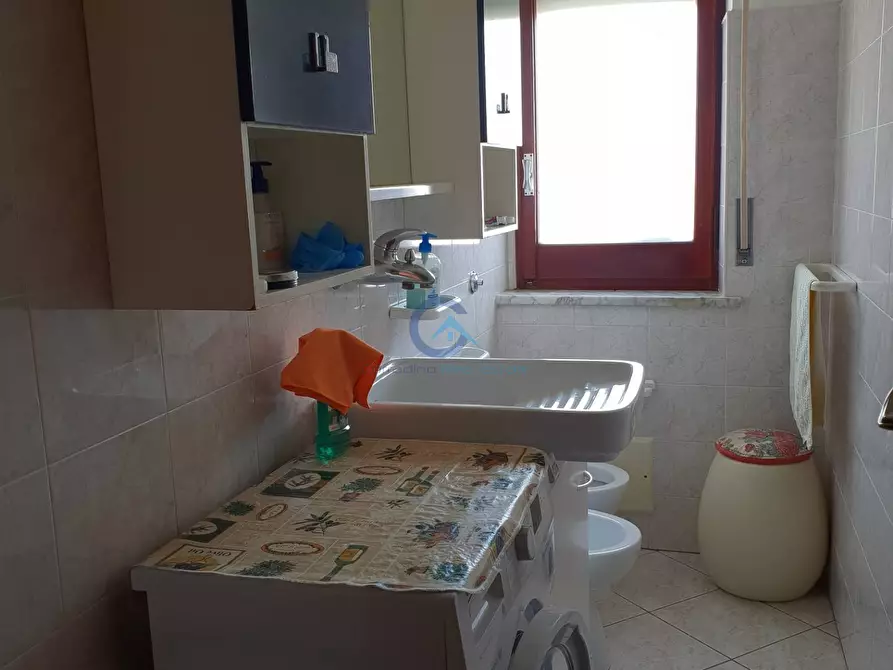 Immagine 16 di Quadrilocale in affitto  a Catanzaro