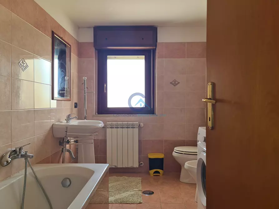 Immagine 11 di Stanza singola in affitto  a Catanzaro