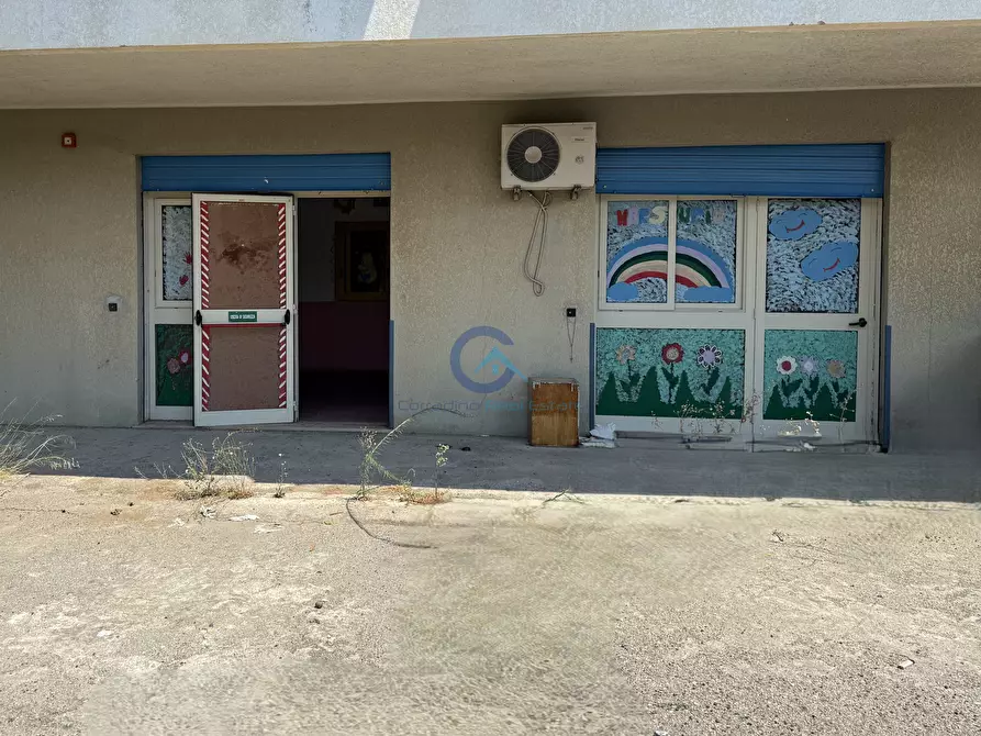 Immagine 2 di Locale commerciale in vendita  in via borrace alla caserma 43/A a Reggio Di Calabria
