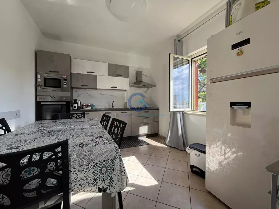 Immagine 5 di Quadrilocale in vendita  in Via Marina di Pietragrande 12 a Montauro