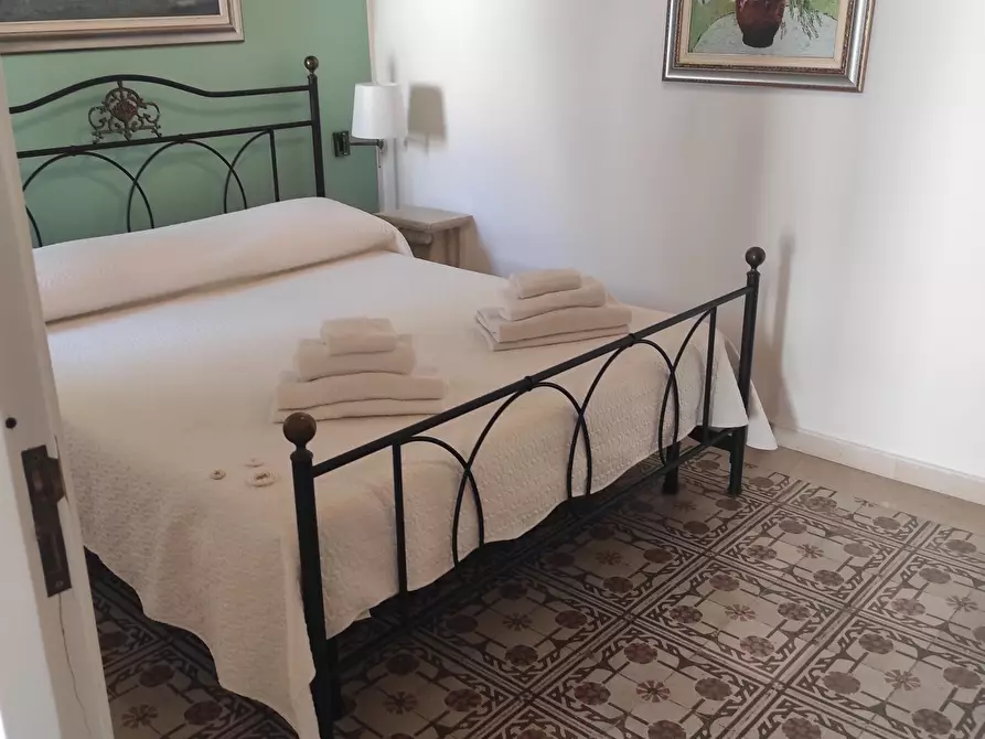 Immagine 4 di Pentalocale in vendita  in Via Vincenzo Mirabella a Siracusa