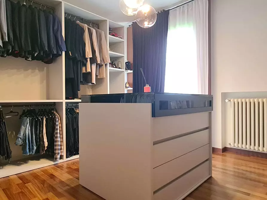 Immagine 17 di Villa in vendita  in Via Piave 79 a Manerbio