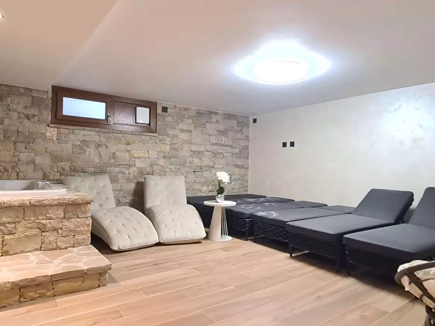 Immagine 29 di Villa in vendita  in Via Piave 79 a Manerbio