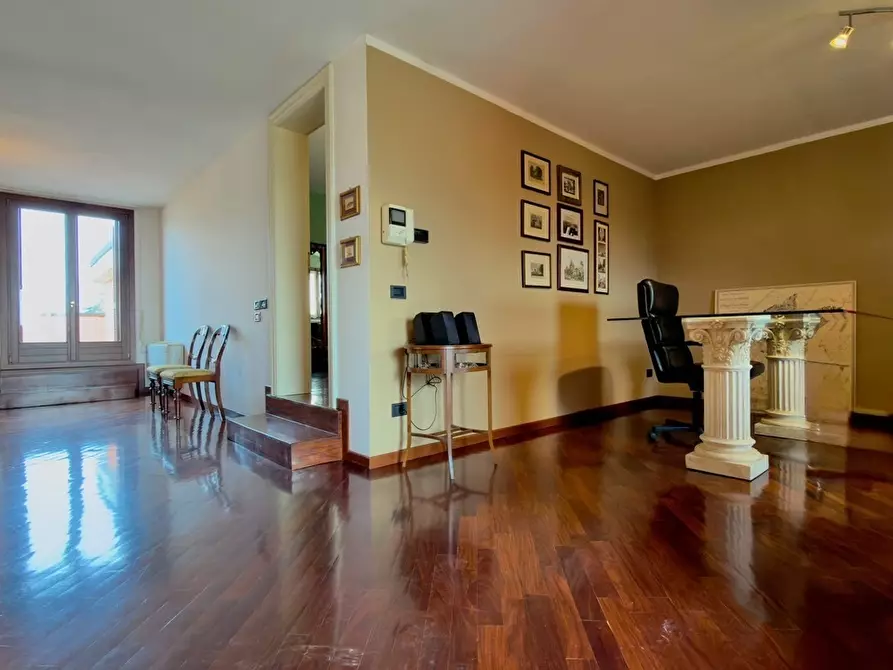 Immagine 35 di Casa indipendente in vendita  in Via Volta Traversa . II 1 a San Zeno Naviglio