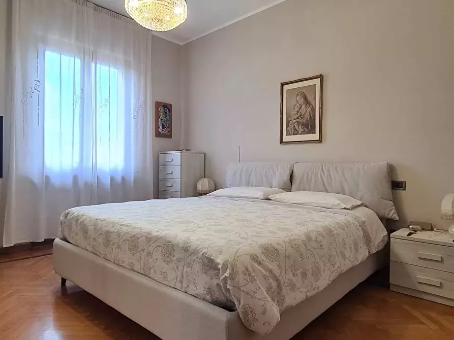 Immagine 19 di Casa indipendente in vendita  a Leno