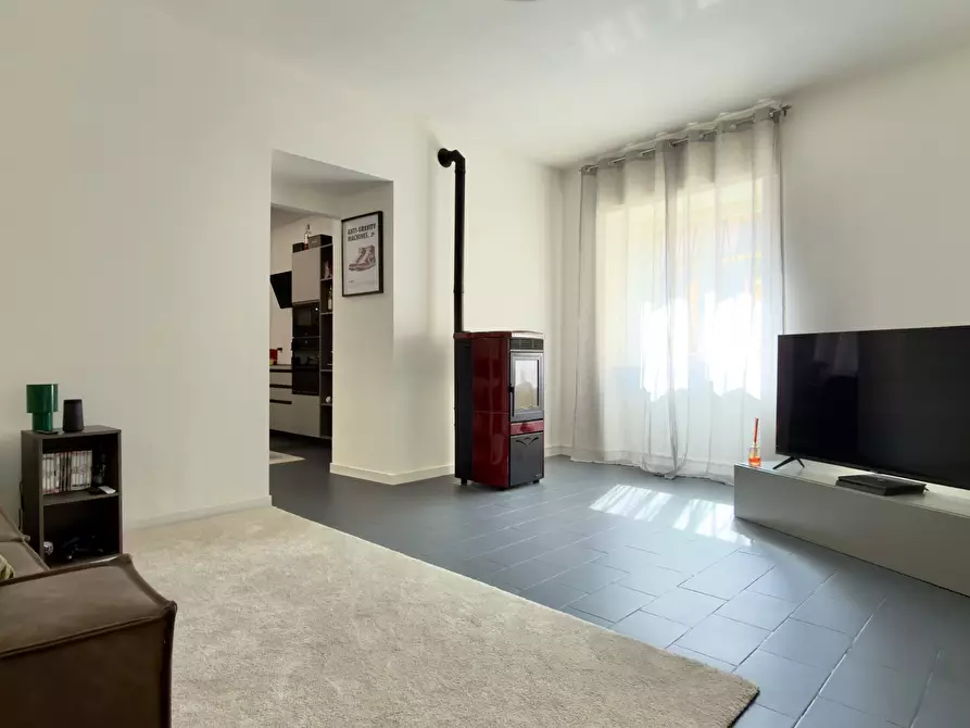 Immagine 7 di Trilocale in vendita  in Via Bolognina 43 a Bedizzole