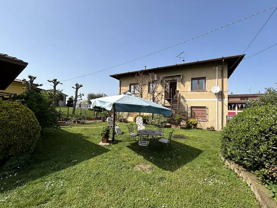 Immagine 1 di Casa bifamiliare in vendita  in via S. Antonio 125 a Montichiari