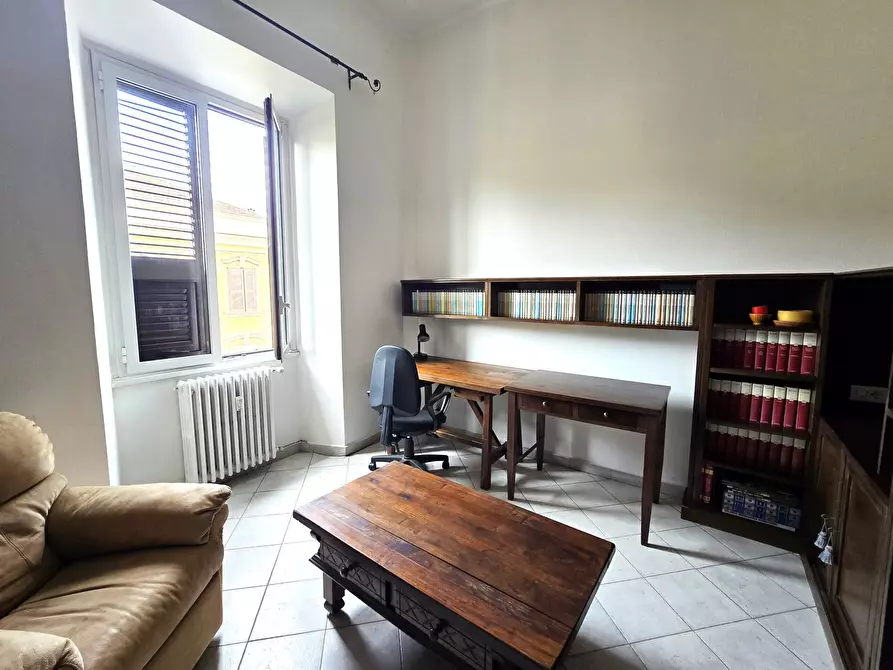 Immagine 7 di Trilocale in affitto  in Piazza di Santa Croce in Gerusalemme 1 a Roma