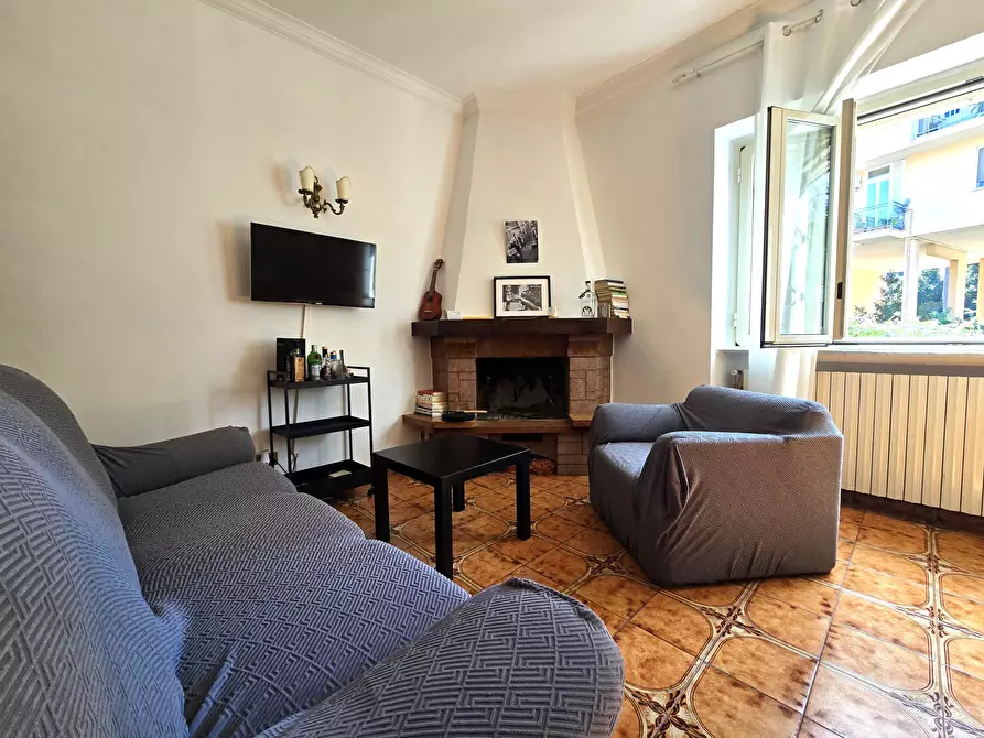 Immagine 9 di Quadrilocale in vendita  in Via Ramiro Fabiani 116 a Roma