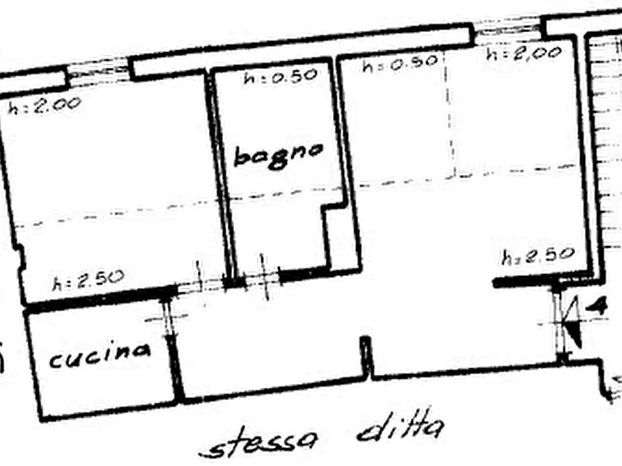 Immagine 44 di Bilocale in vendita  in Via dei Cerri 19 a Rieti