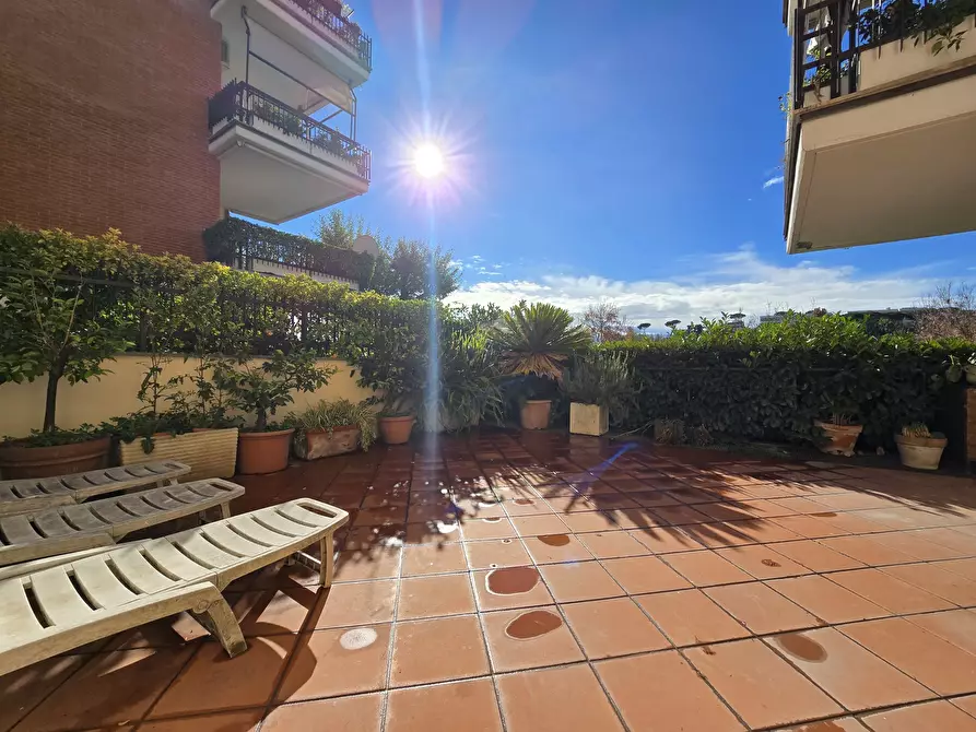 Immagine 19 di Stanza singola in affitto  in Via della Giustiniana 220 a Roma