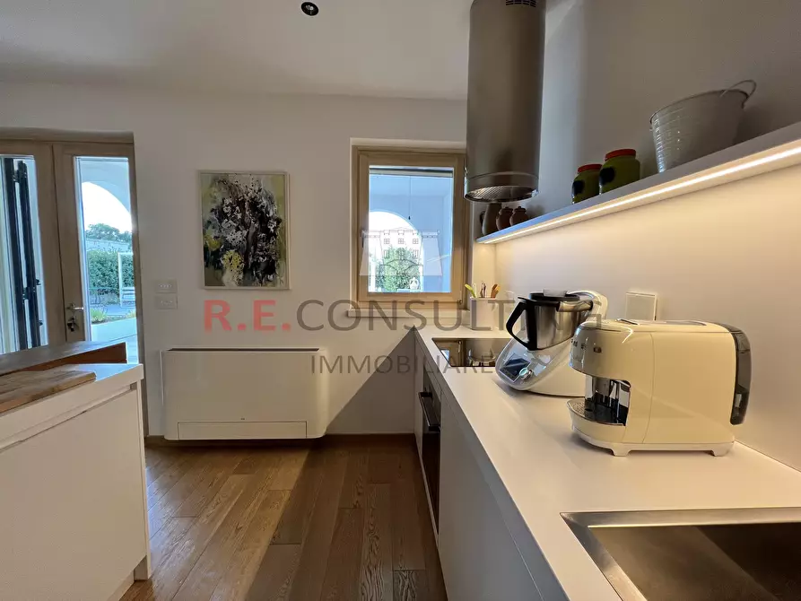 Immagine 25 di Casa indipendente in vendita  in Via delle Croci 9 a Fasano