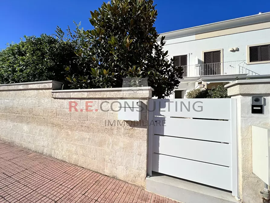 Immagine 4 di Casa indipendente in vendita  in Via delle Croci 9 a Fasano