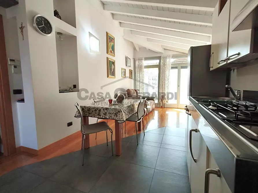 Immagine 15 di Bilocale in vendita  in Via G. Mazzini 1/b a Ponte San Pietro