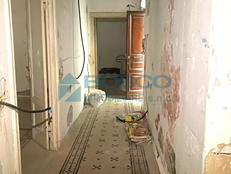 Immagine 4 di Pentalocale in vendita  in Corso Cavour a La Spezia