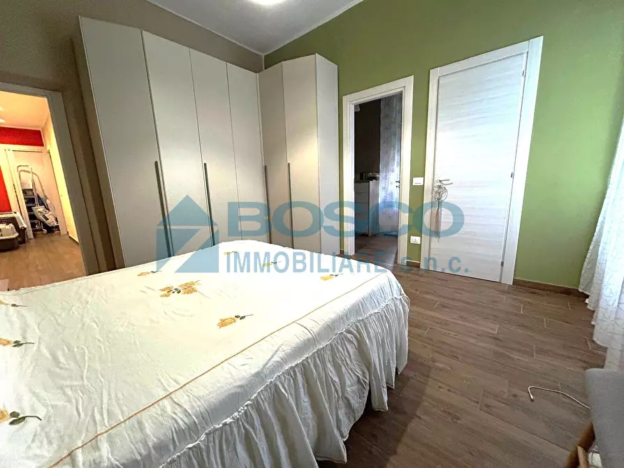 Immagine 8 di Pentalocale in vendita  in Via Amalfi a La Spezia