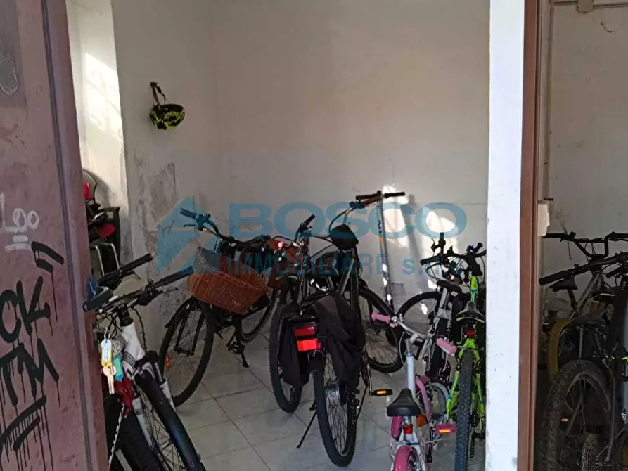 Immagine 17 di Pentalocale in vendita  in Via Amalfi a La Spezia