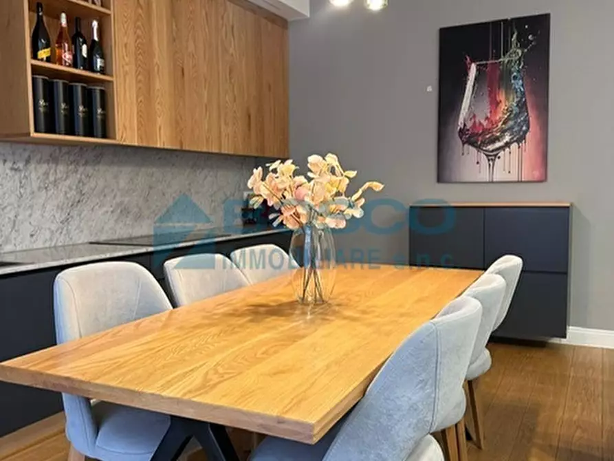 Immagine 8 di Pentalocale in vendita  in Piazza Garibaldi a La Spezia