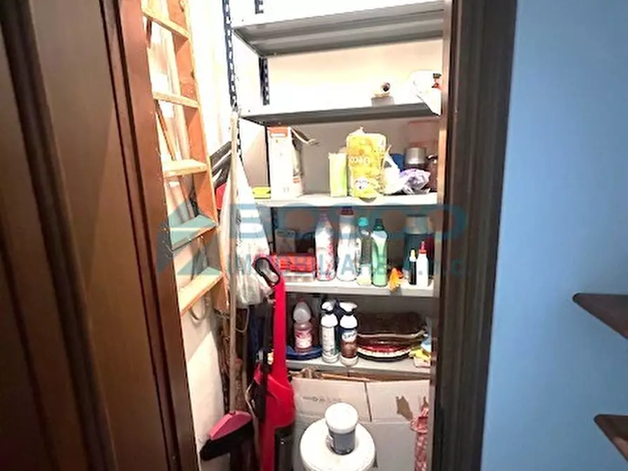 Immagine 10 di Trilocale in vendita  in via S. Caterina a La Spezia