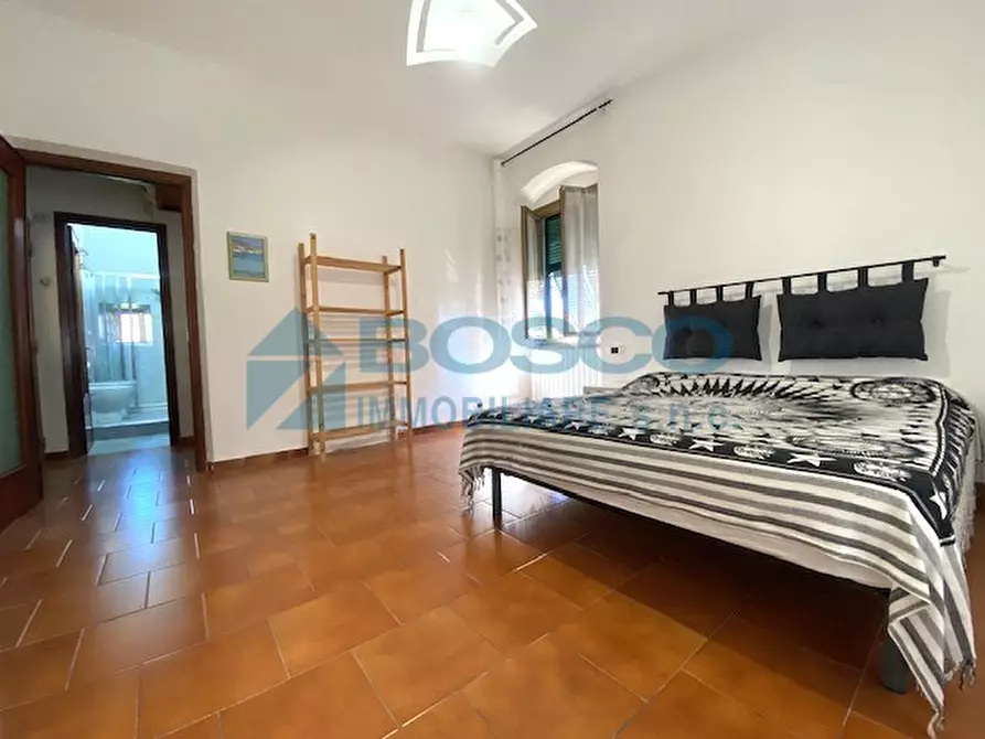 Immagine 14 di Bilocale in affitto  in Via Sarzana 946 a La Spezia