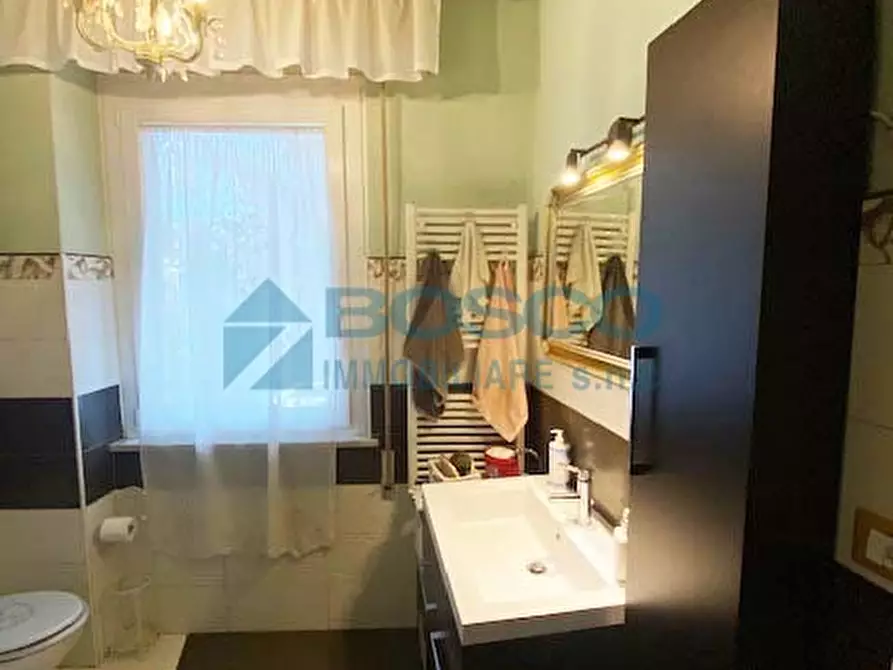 Immagine 5 di Quadrilocale in vendita  a Vezzano Ligure