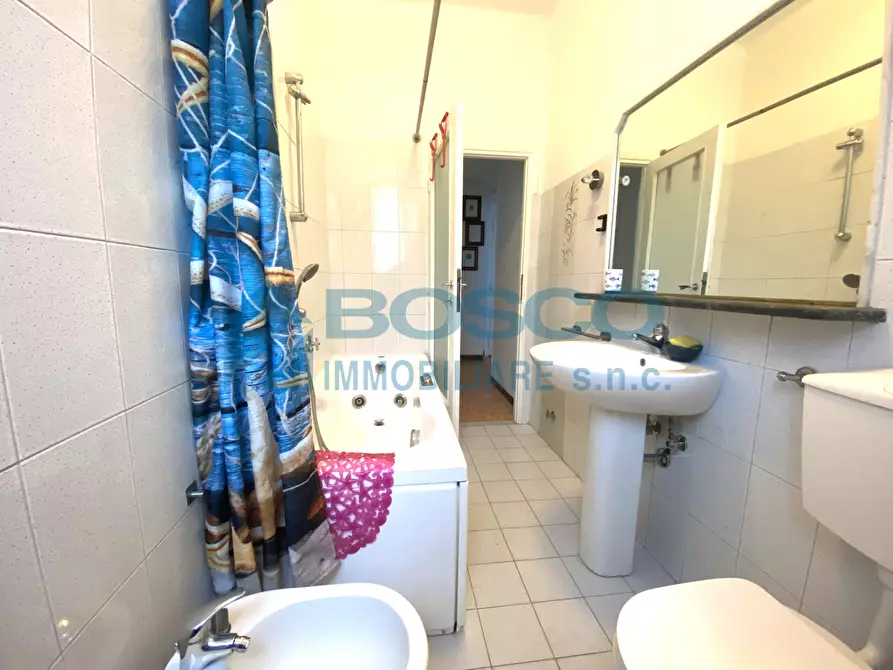 Immagine 6 di Trilocale in affitto  in Via V. Veneto 111 a La Spezia