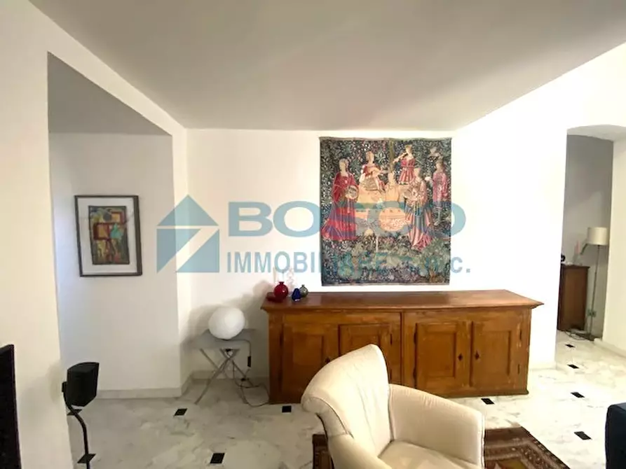 Immagine 9 di Pentalocale in vendita  in Via landinelli a Sarzana