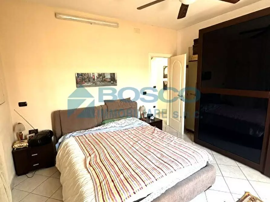 Immagine 14 di Pentalocale in vendita  in Viale Giovanni Amendola 7 a La Spezia