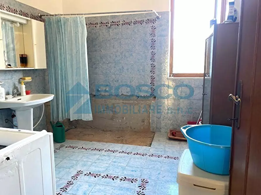 Immagine 8 di Quadrilocale in vendita  in Via Gazzoli a Lerici