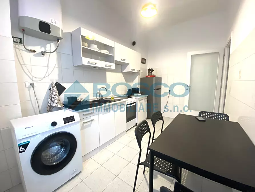 Immagine 8 di Trilocale in affitto  in Via V. Veneto 111 a La Spezia