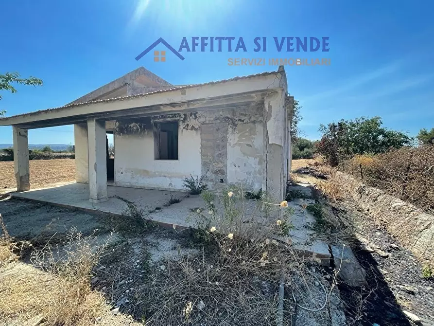 Immagine 3 di Terreno agricolo in vendita  in Traversa Maeggio di Sopra a Siracusa