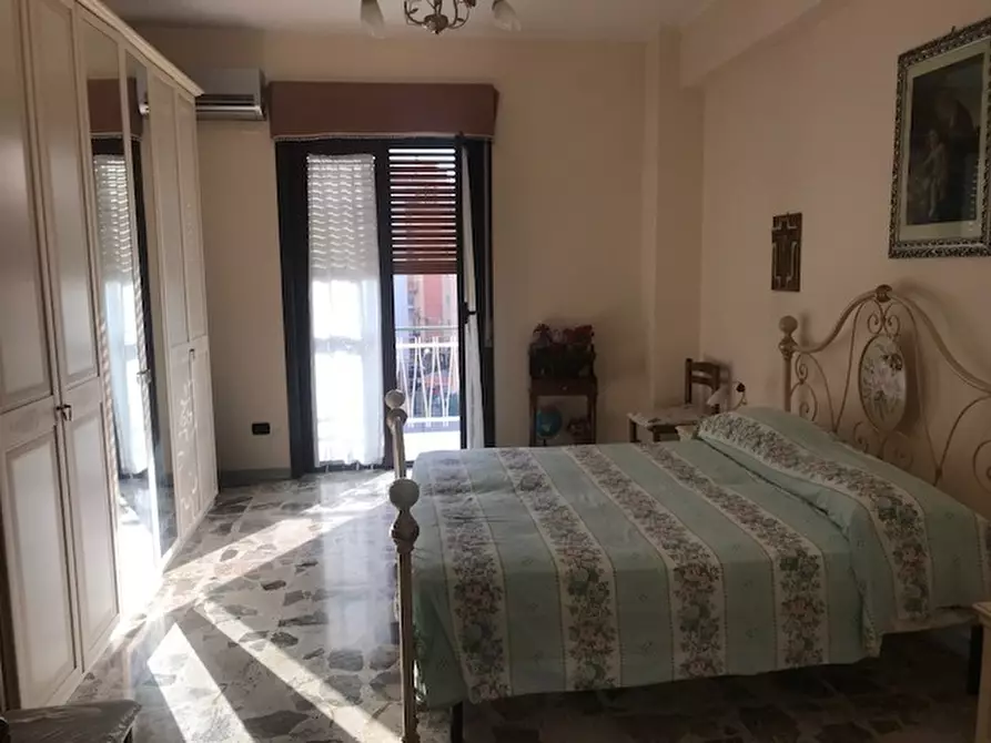 Immagine 15 di Quadrilocale in vendita  in Via Rosario Gagliardi a Siracusa