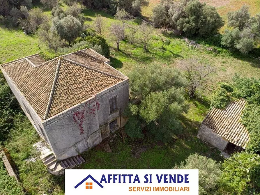 Immagine 3 di Rustico / casale in vendita  in isola a Siracusa
