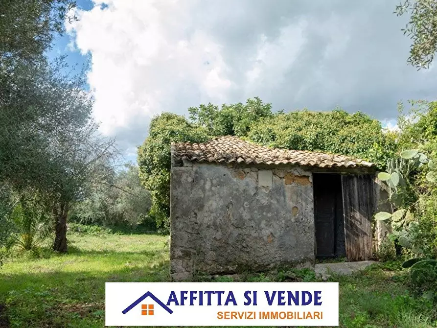 Immagine 20 di Rustico / casale in vendita  in isola a Siracusa