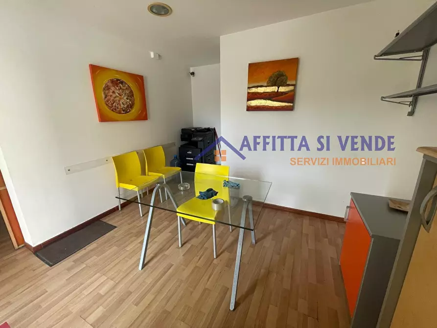 Immagine 13 di Ufficio in vendita  in Via Unione Sovietica 6 a Siracusa
