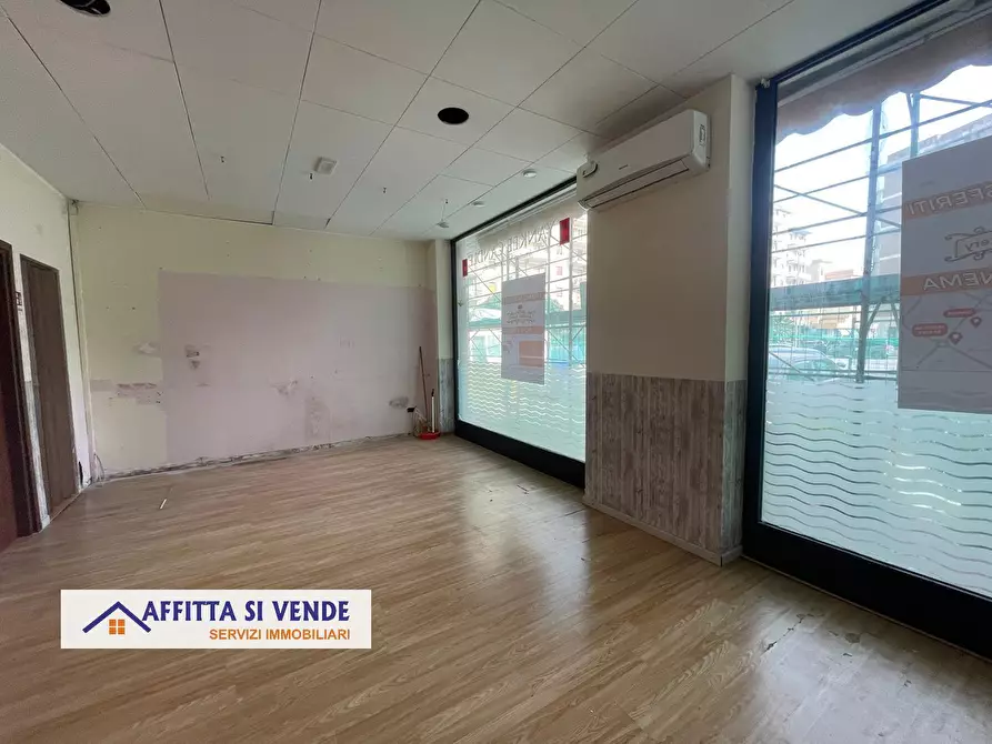 Immagine 5 di Locale commerciale in affitto  in Largo Dicone a Siracusa