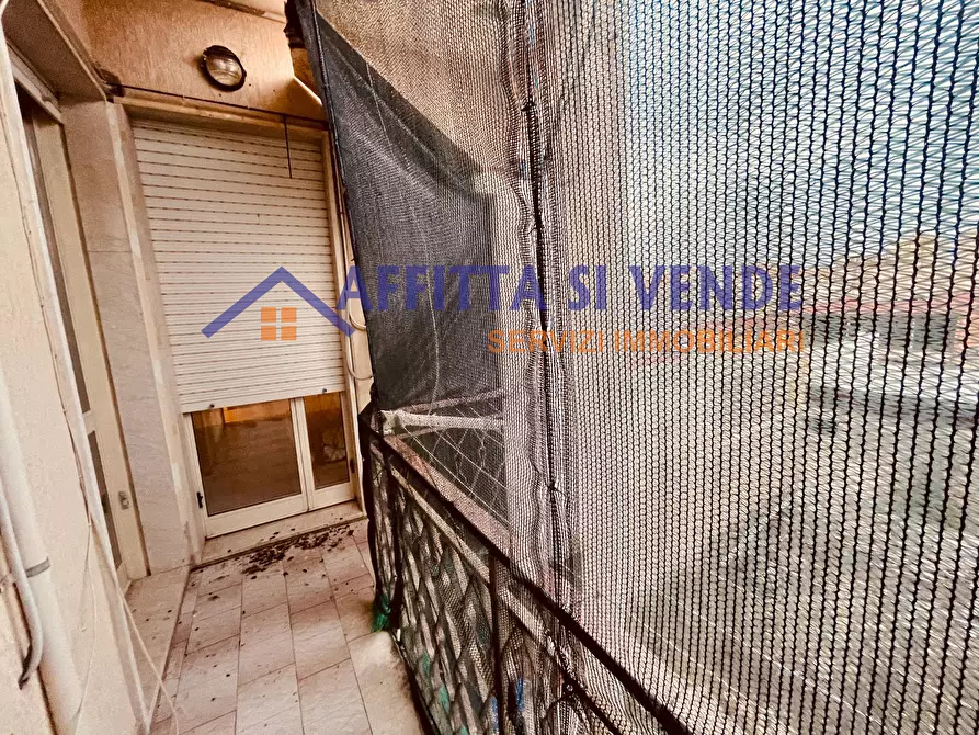 Immagine 29 di Pentalocale in vendita  in Via Napoli 8 a Floridia