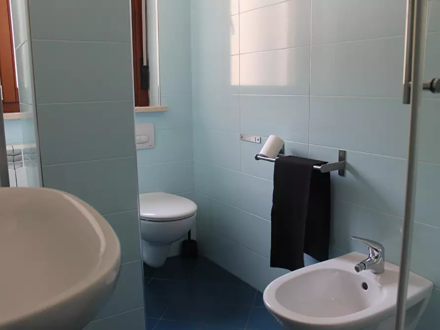 Immagine 12 di Villetta a schiera in affitto  a Pescara