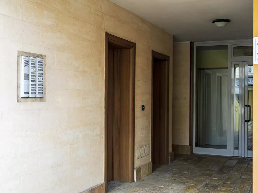 Immagine 2 di Trilocale in vendita  a Pescara