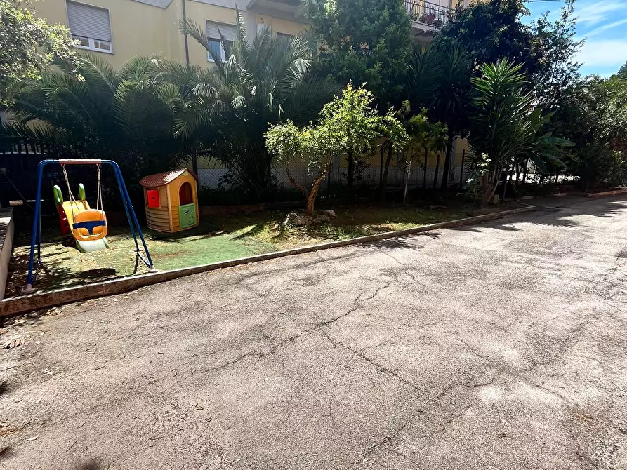 Immagine 3 di Pentalocale in vendita  a Pescara