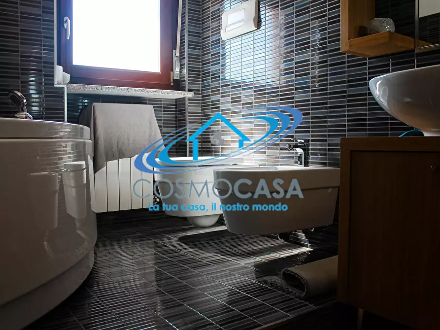 Immagine 22 di Trilocale in vendita  a Pescara