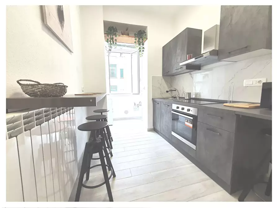 Immagine 3 di Bilocale in vendita  a Recco