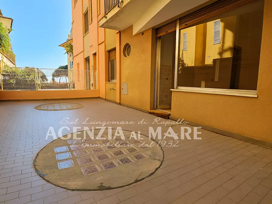 Immagine 11 di Bilocale in vendita  a Rapallo