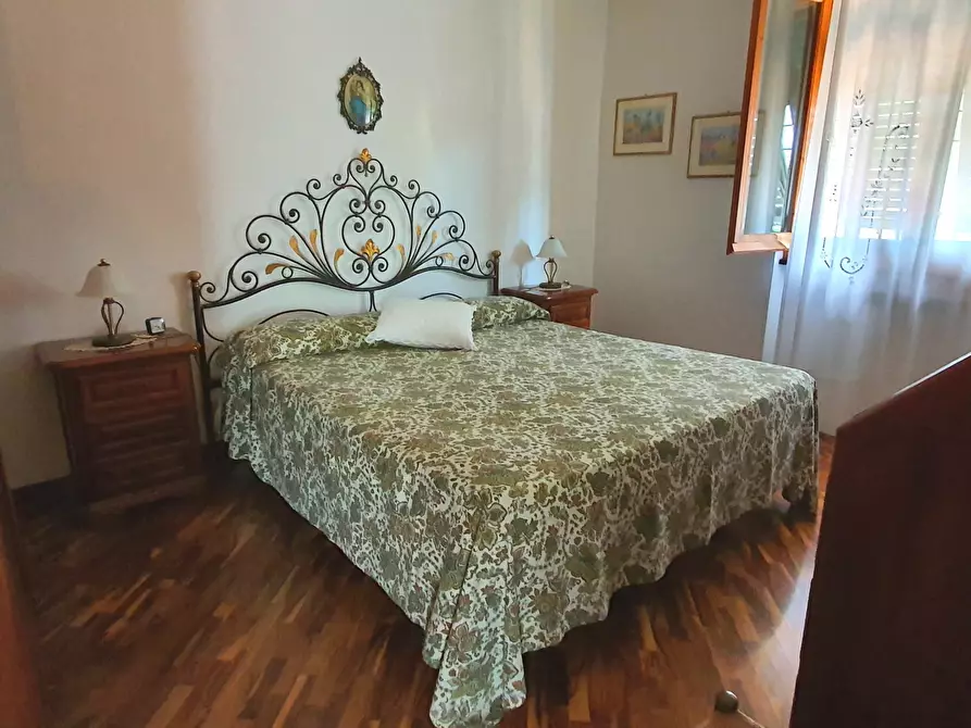 Immagine 21 di Villa in vendita  a Rapallo