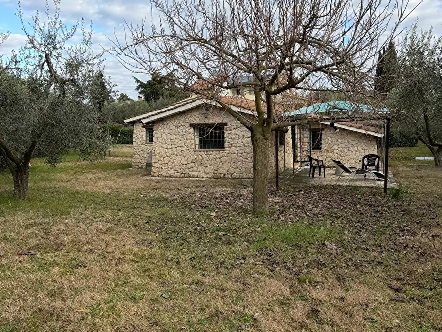 Immagine 2 di Villa in affitto  a Fiano Romano